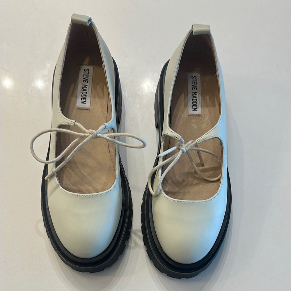 Steve Madden Landon Mary Jane Flat (Bone Leather) Size 8.5 **never worn
